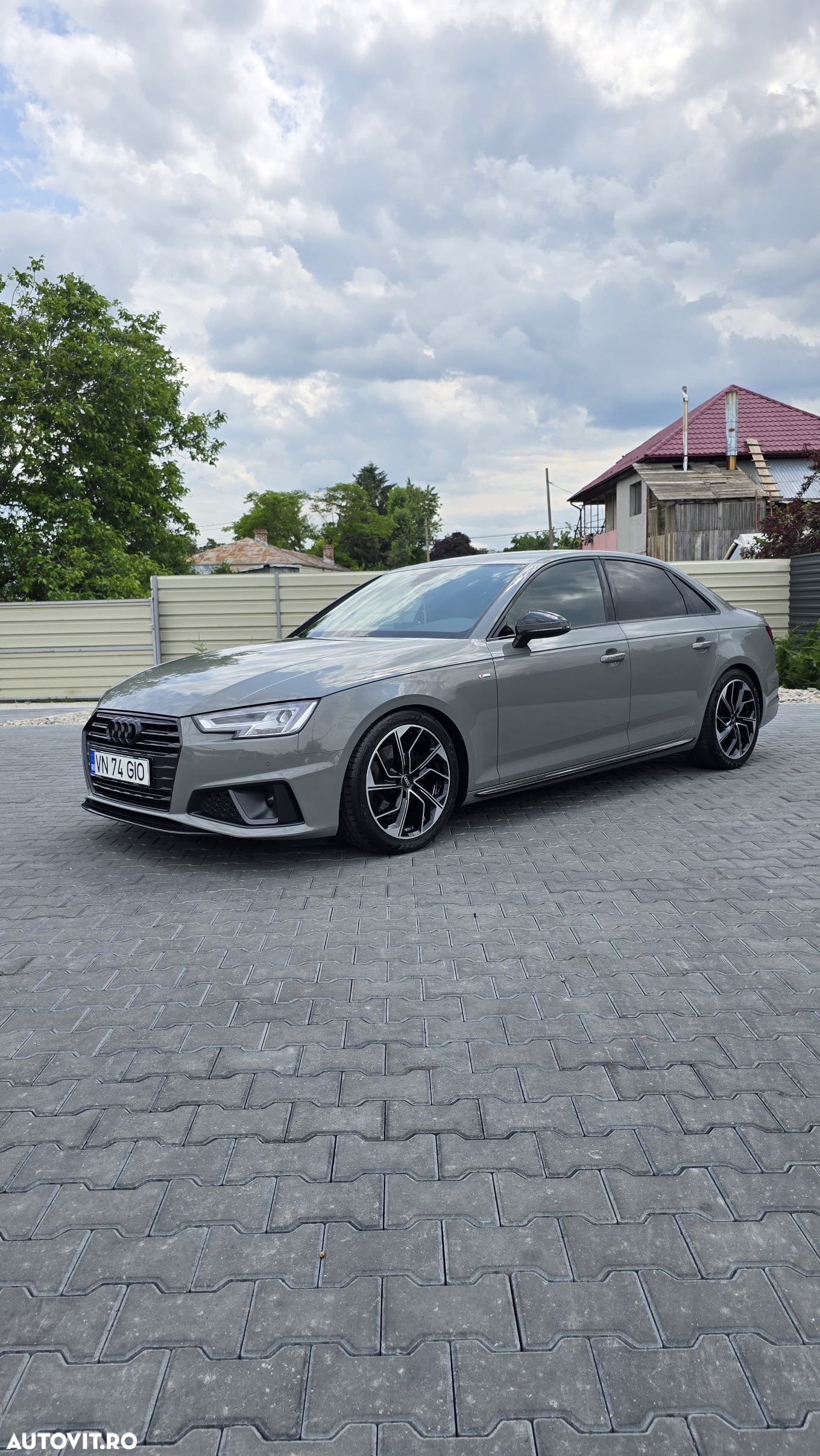 Audi A4 Avant 2.0 TFSI ultra S tronic - 4