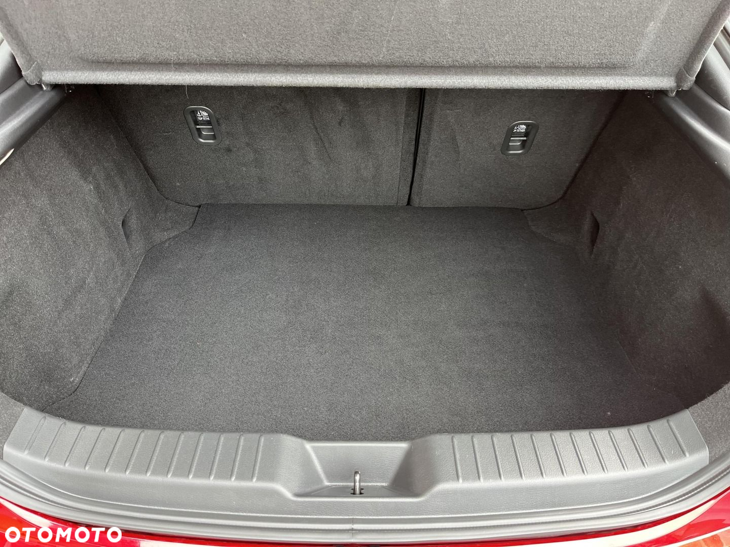 Mazda 3 - 13