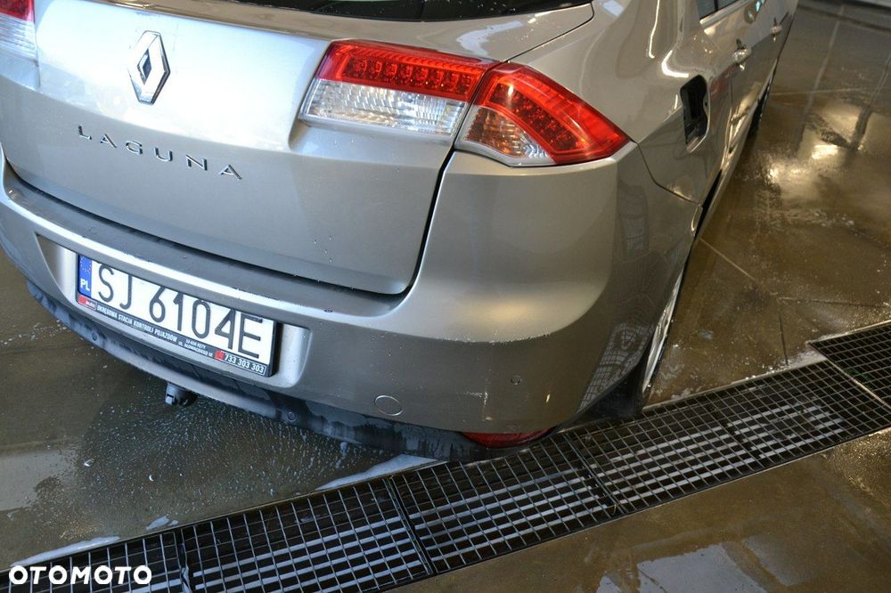 Renault Laguna - 16