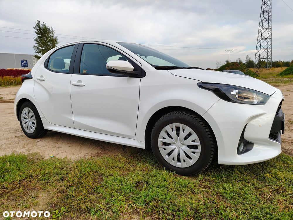 Toyota Yaris - 4