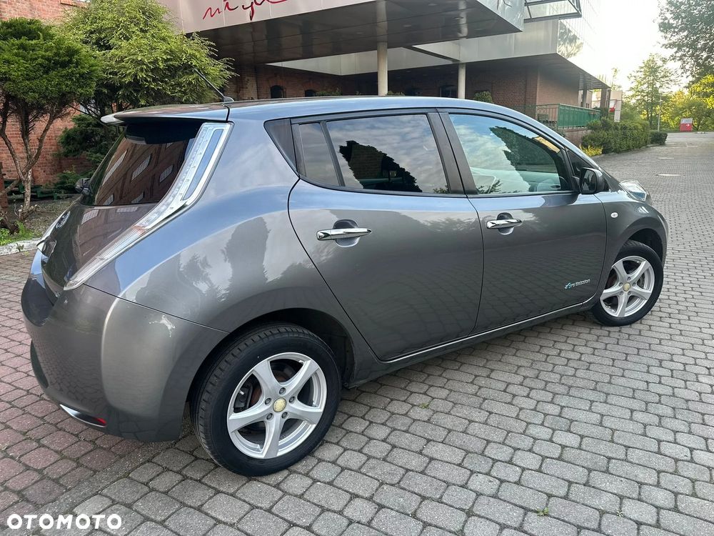 Nissan Leaf 24kWh Acenta - 9