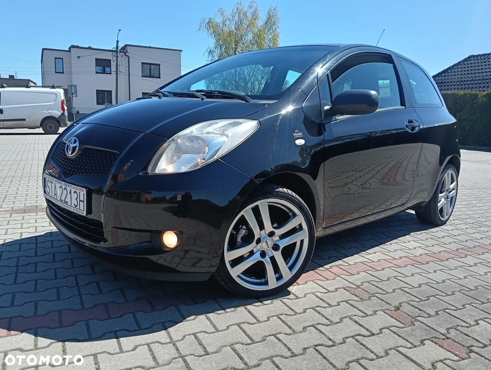 Toyota Yaris 1.3 Luna Premium - 8