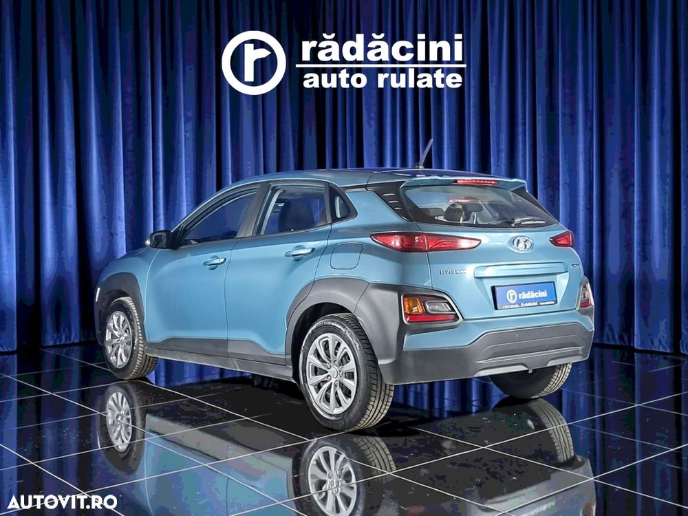 Hyundai KONA - 8