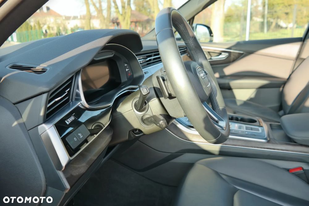 Audi Q7 55 TFSI quattro tiptronic S line - 15
