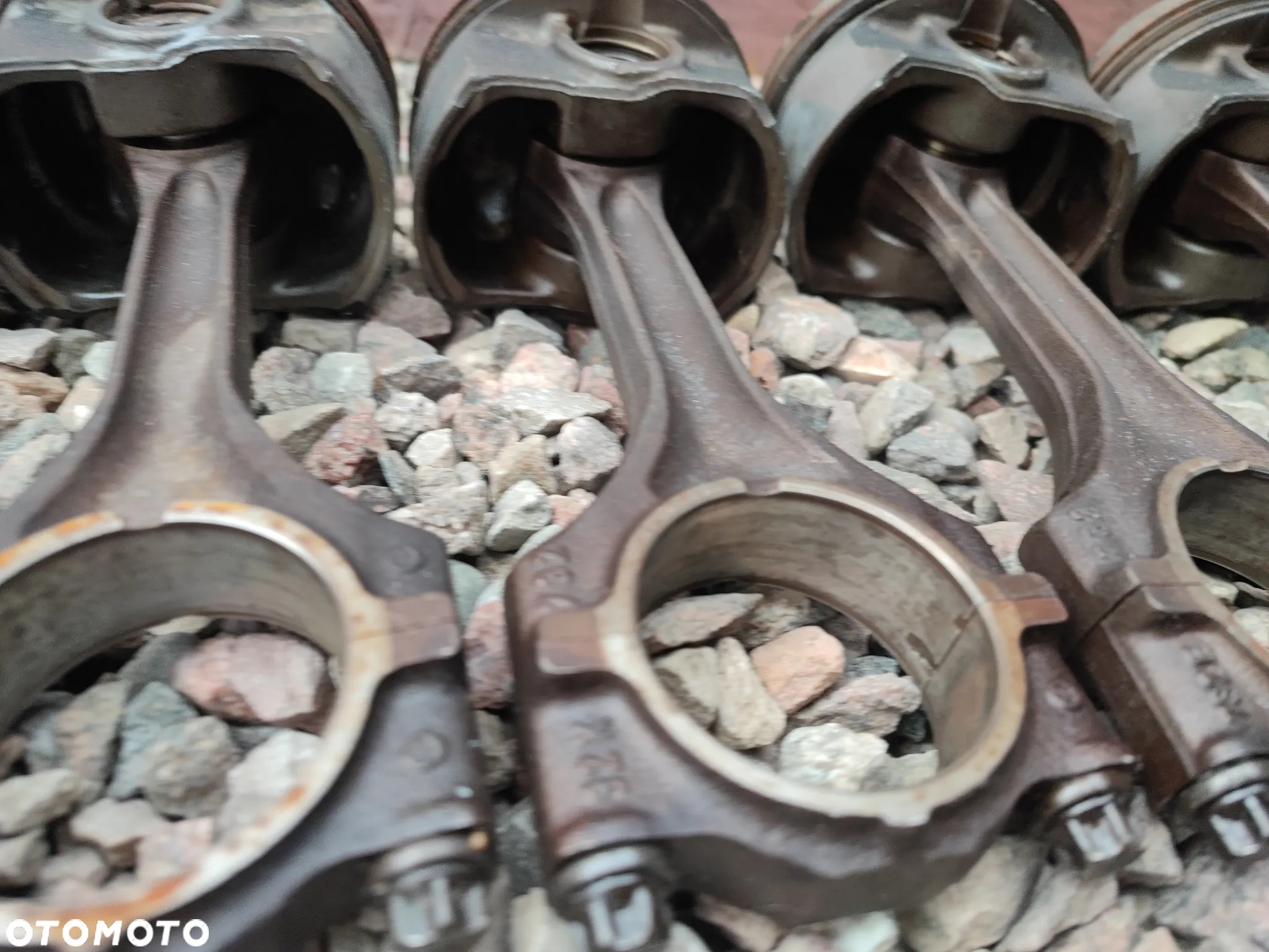 BMW E36 / E39 / E38 / Z3 / E34  ORYGINALNE TŁOKI + KORBOWODY DO SILNIKÓW GAMY M52B25 / M50B25 1XVANOS O NR. 11 24 1 739 725 / 11 24 1 437 211 / 11 25 1 703 456 OEM W DOBRYM STANIE - 7