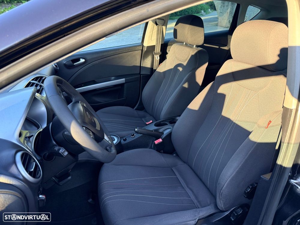SEAT Leon 1.6 TDI Sport DSG - 6