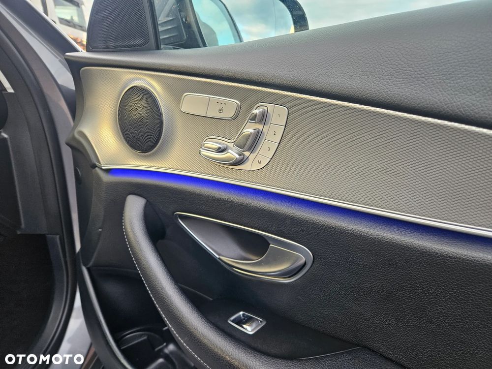 Mercedes-Benz Klasa E 200 d 9G-TRONIC Exclusive - 19