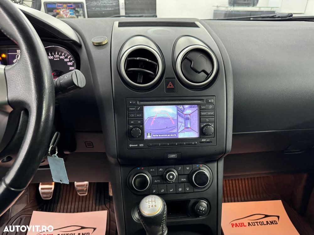 Nissan Qashqai 1.5 DCI N-Connecta - 19