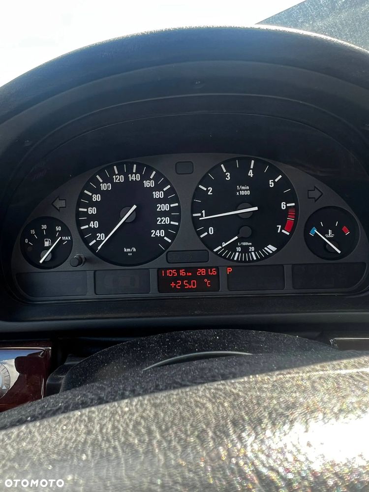 BMW Seria 5 - 8