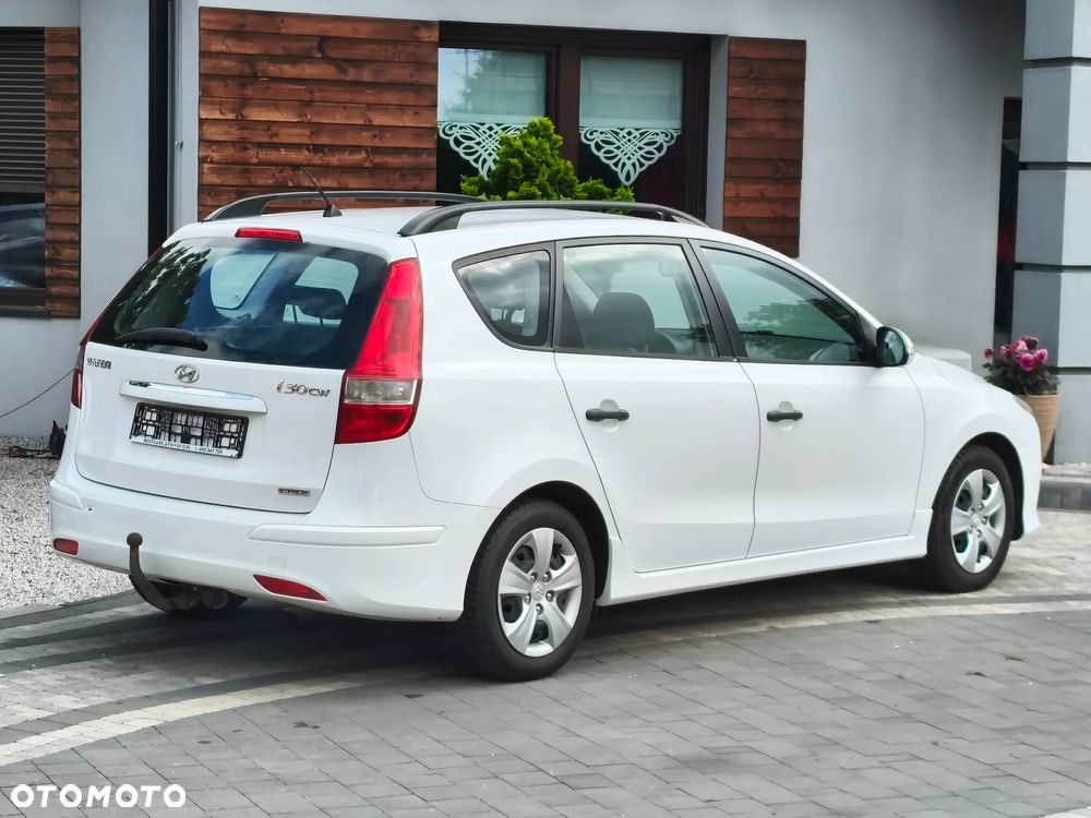 Hyundai i30 1.6 CRDi Classic + - 22