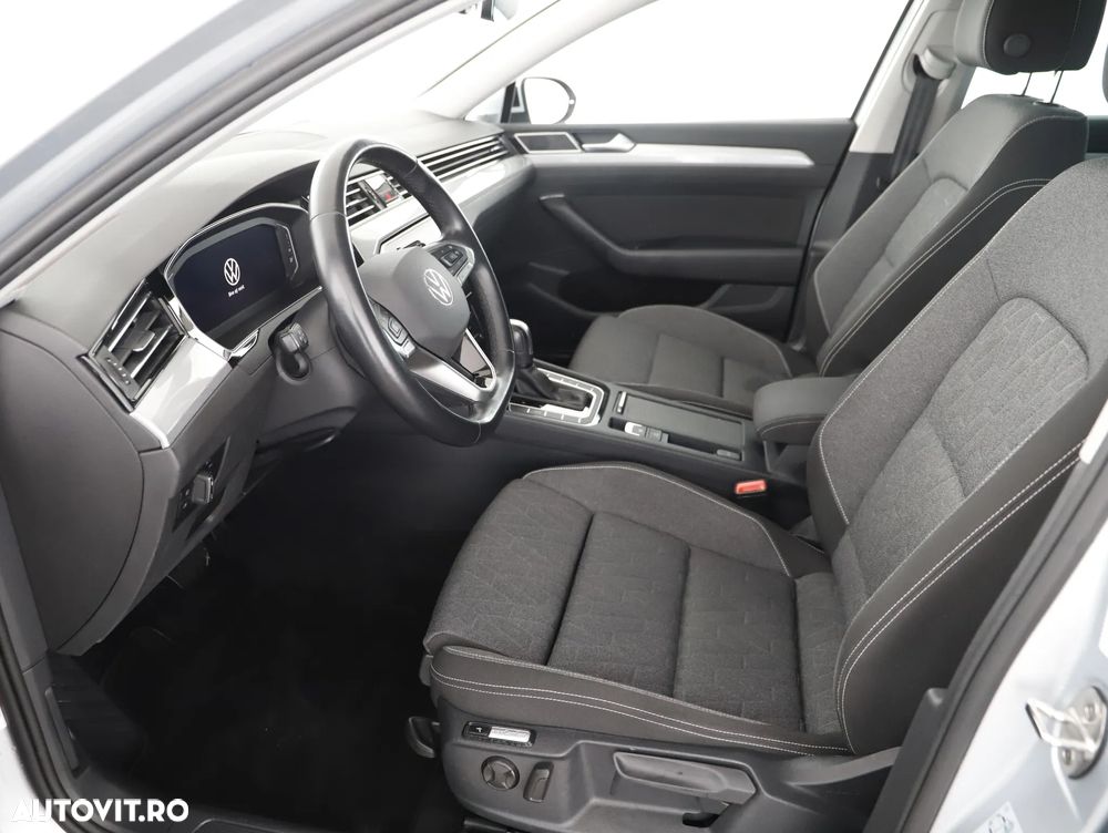 Volkswagen Passat 2.0 TDI SCR DSG Business - 11