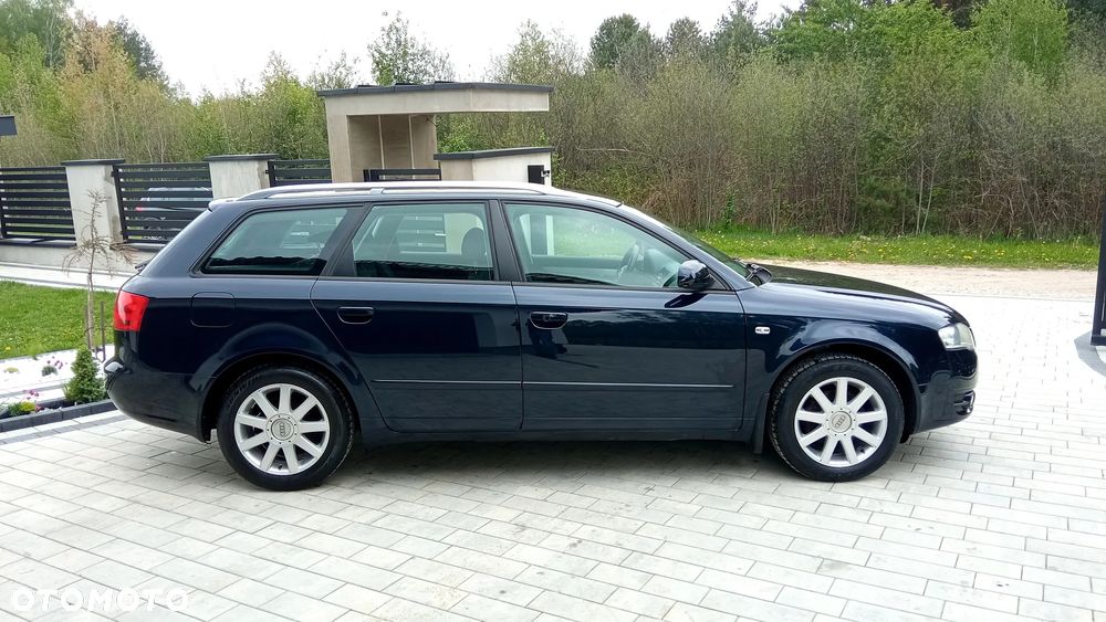 Audi A4 Avant 2.0 TDI - 11