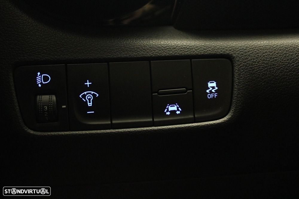 Hyundai Kauai 1.0 T-GDi Tecido Preto - 11