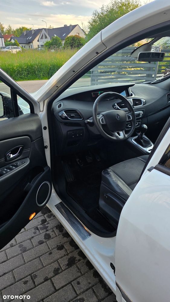 Renault Scenic 1.5dCi TomTom Edition - 10