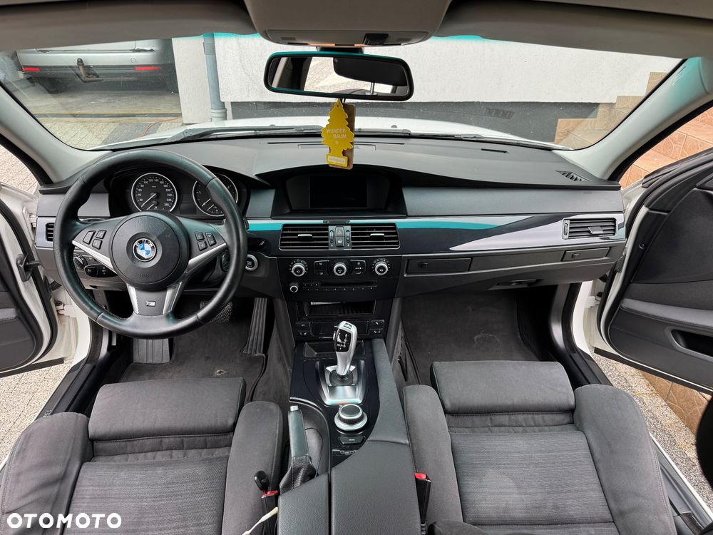 BMW Seria 5 520d - 11