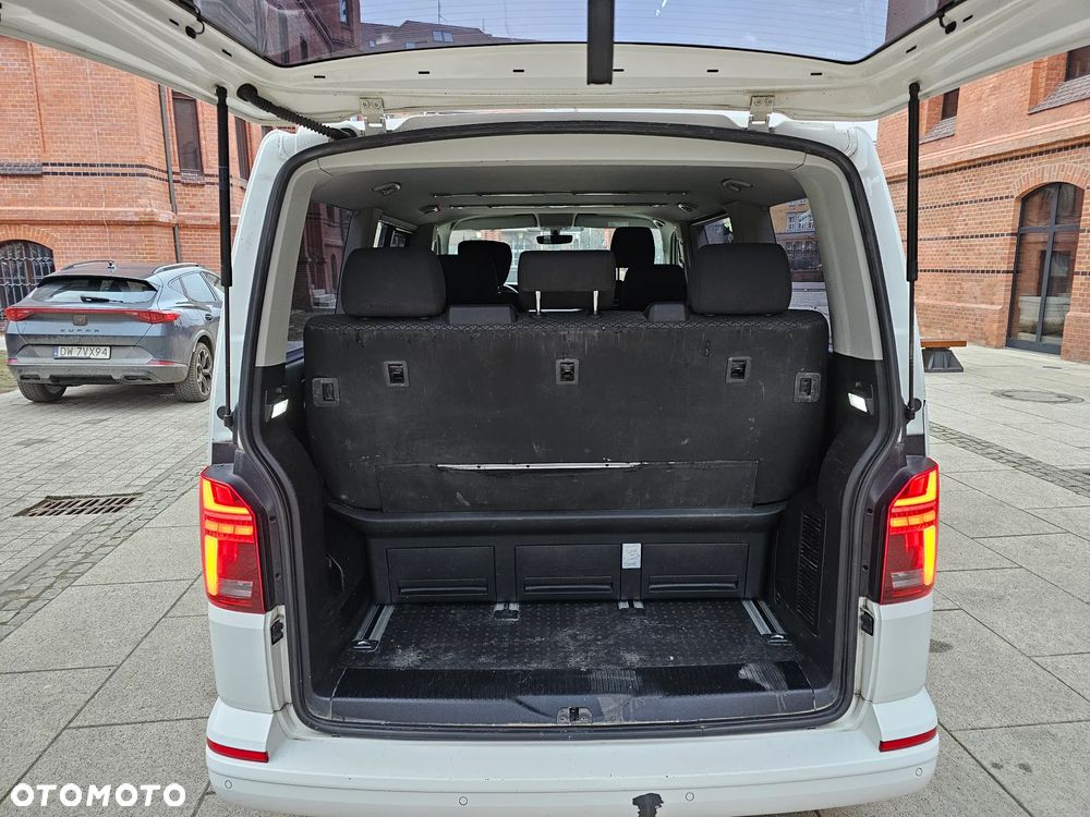 Volkswagen Multivan - 7