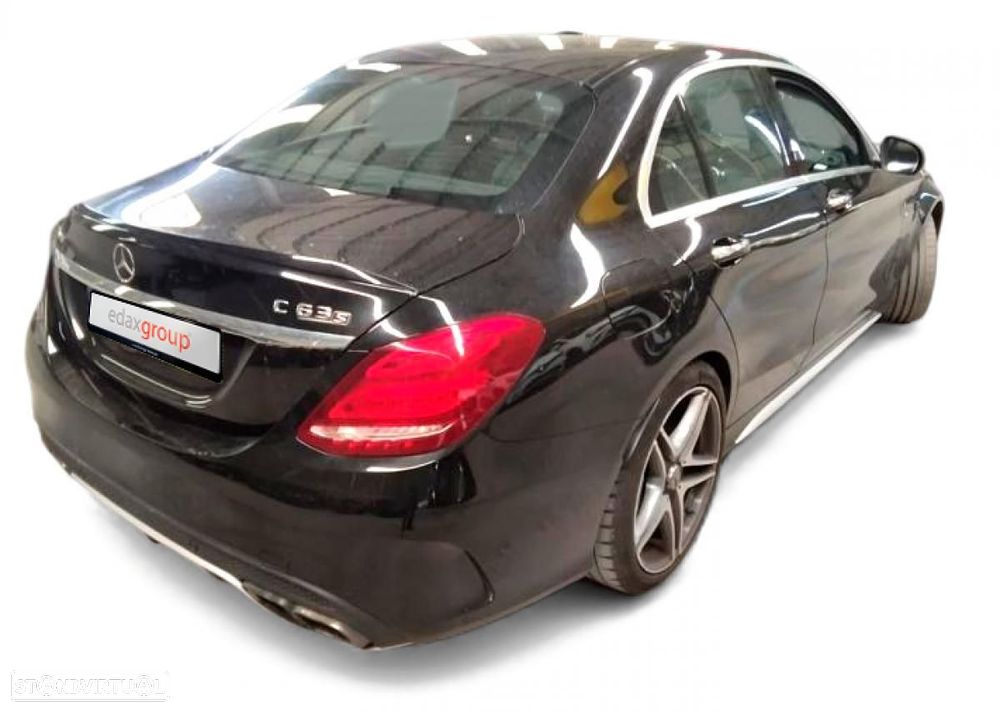 Mercedes-Benz C 63 AMG - 2