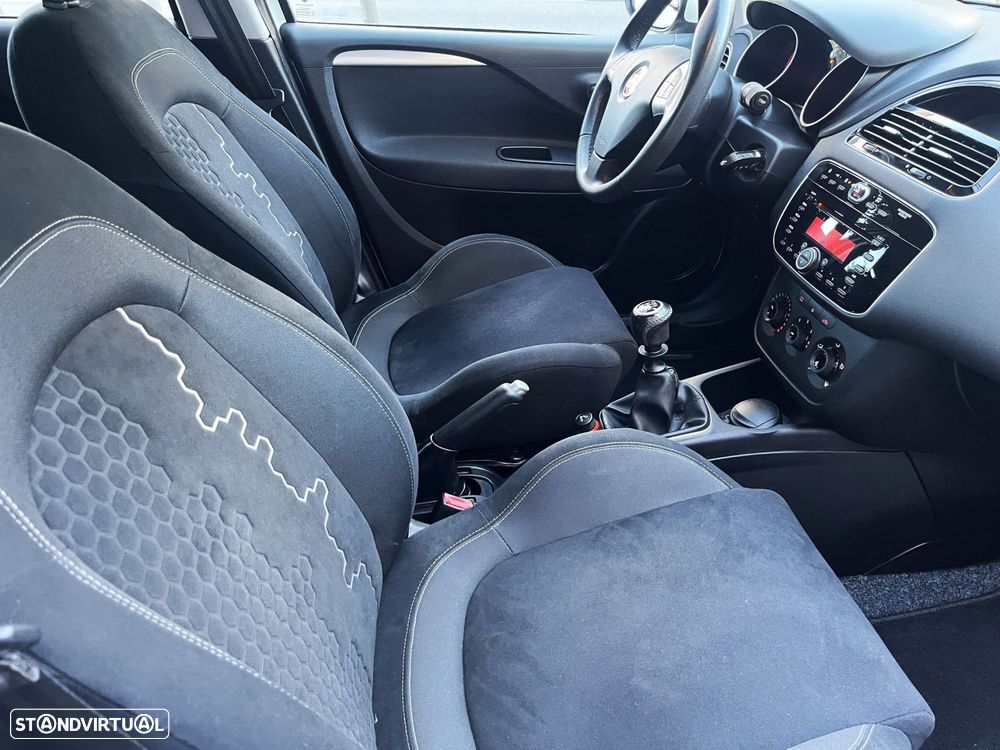 Fiat Punto 1.2 Lounge Start&Stop - 16