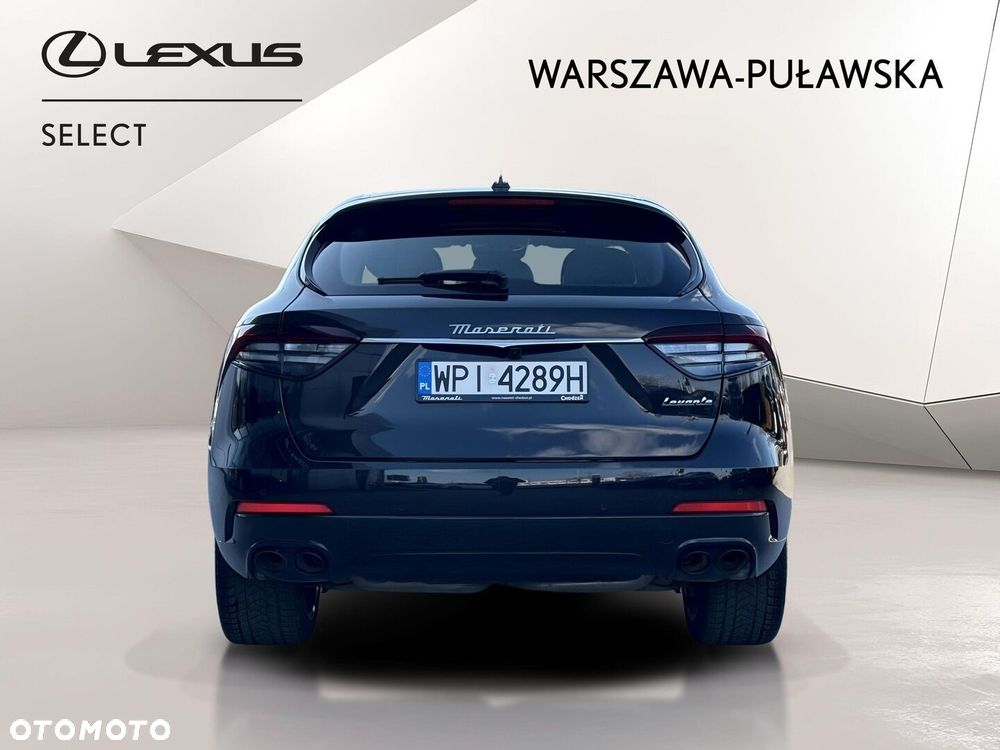 Maserati Levante - 4