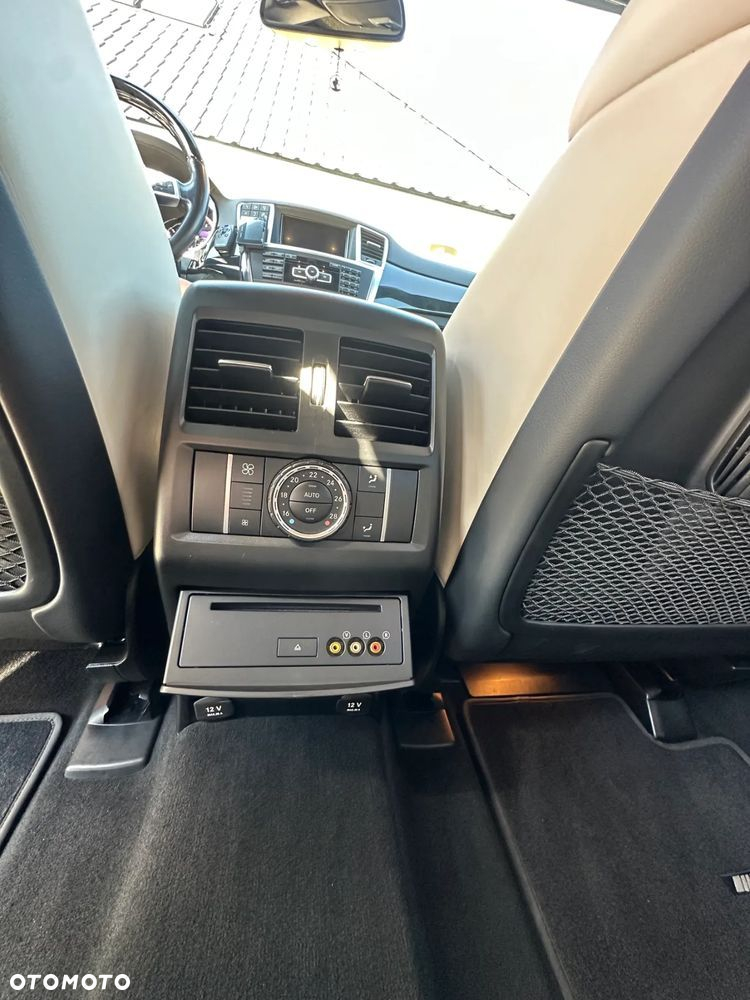 Mercedes-Benz ML 350 BlueTEC 4MATIC 7G-TRONIC Edition 1 - 9