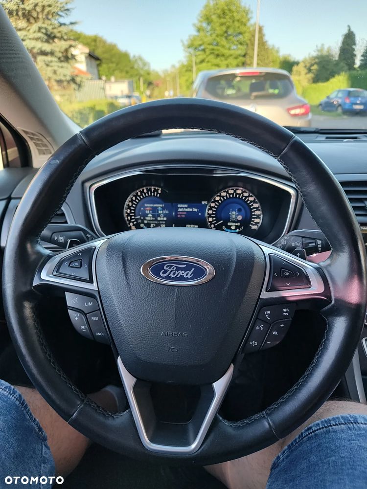 Ford Mondeo 1.5 EcoBoost Titanium - 22