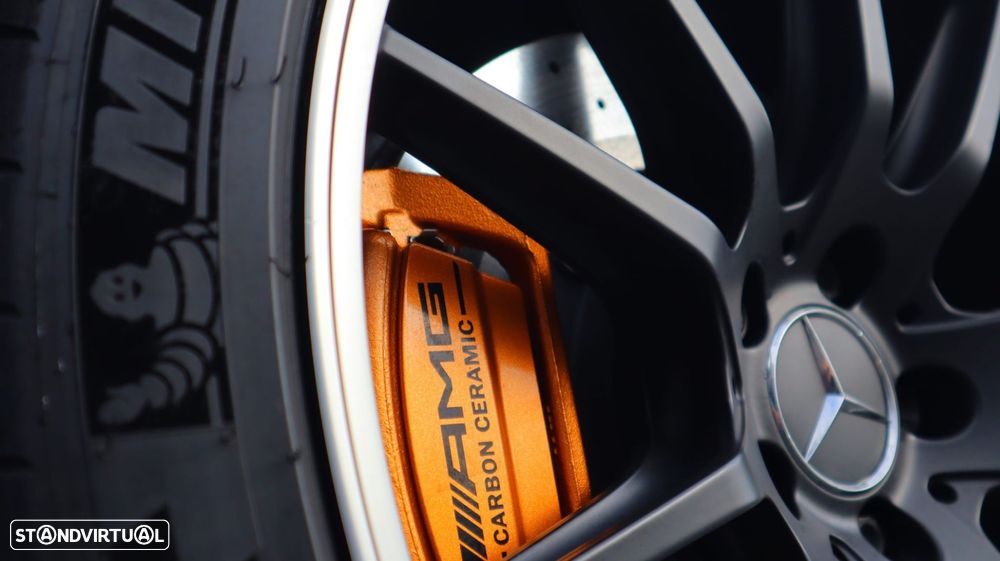 Mercedes-Benz AMG GT R - 10