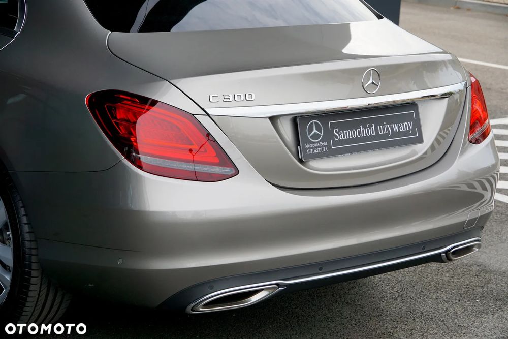 Mercedes-Benz Klasa C 300 9G-TRONIC Avantgarde - 14