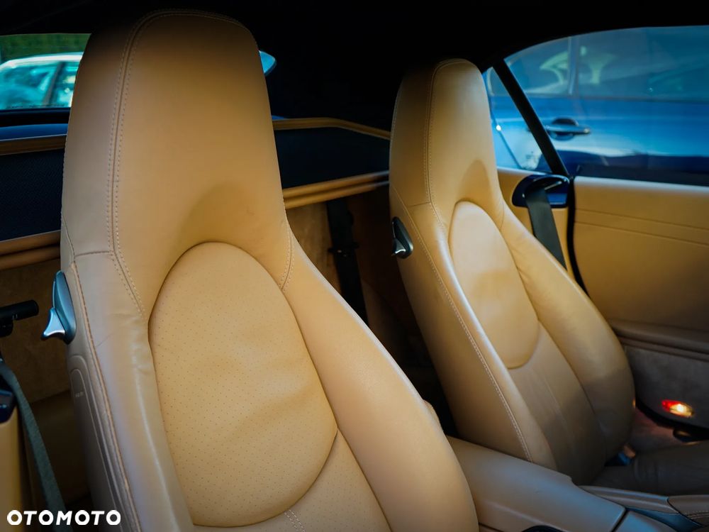 Porsche 911 Carrera Cabrio - 23