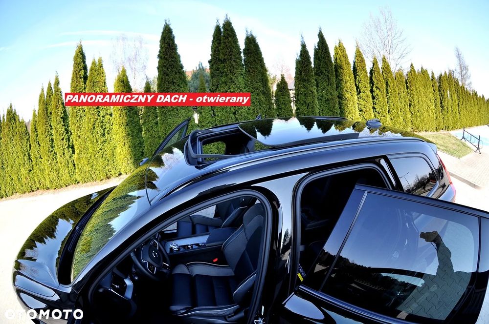 Volvo XC 60 B5 B AWD Plus Black Edition - 2