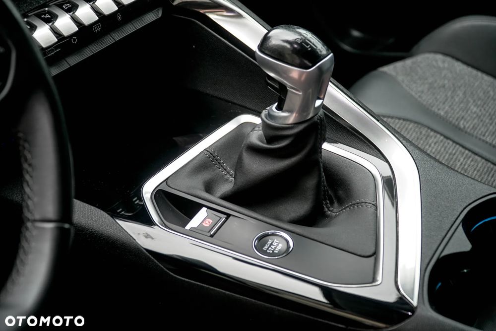 Peugeot 3008 BlueHDi 130 Stop & Start Allure - 28