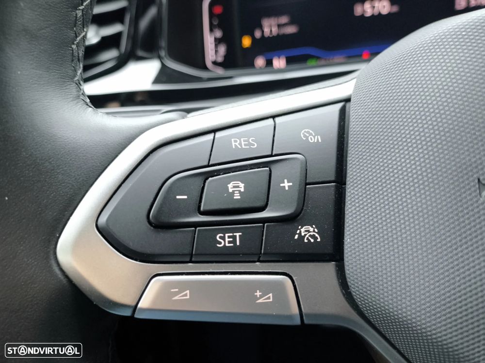 VW T-Roc 1.5 TSI Black Style DSG - 20