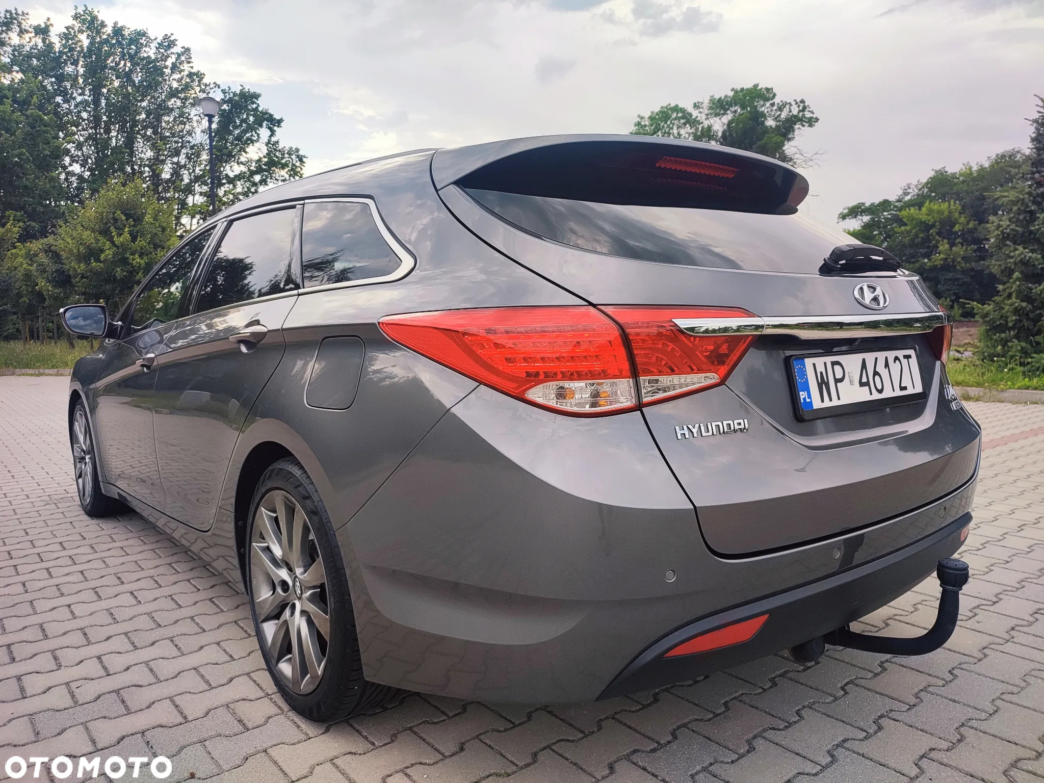 Hyundai i40 Kombi blue 1.7 CRDi Premium - 12