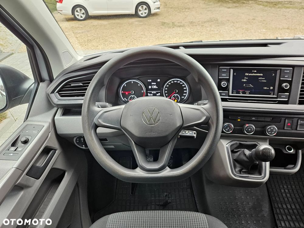 Volkswagen Transporter LONG 2.0TDI - 12