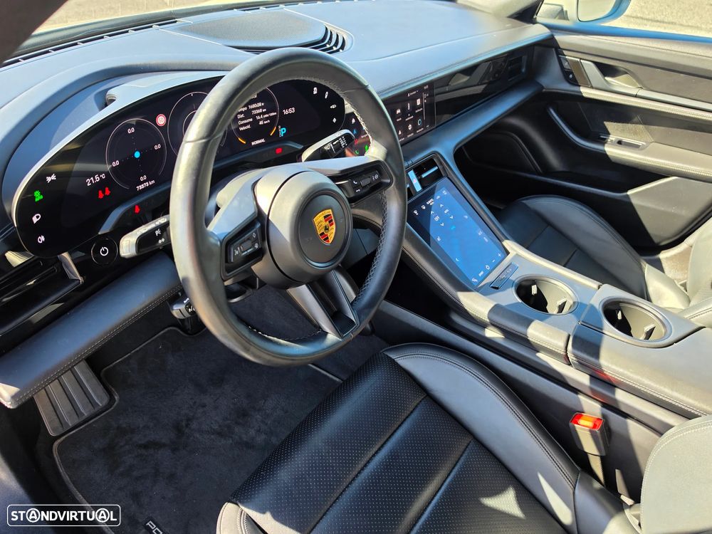 Porsche Taycan 4S - 27