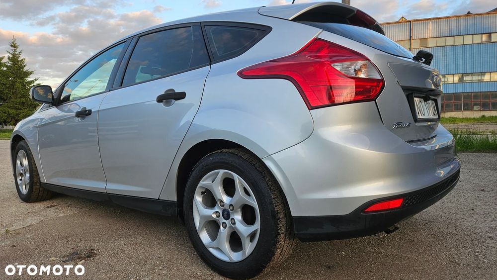 Ford Focus 1.6 TDCi Ambiente - 4