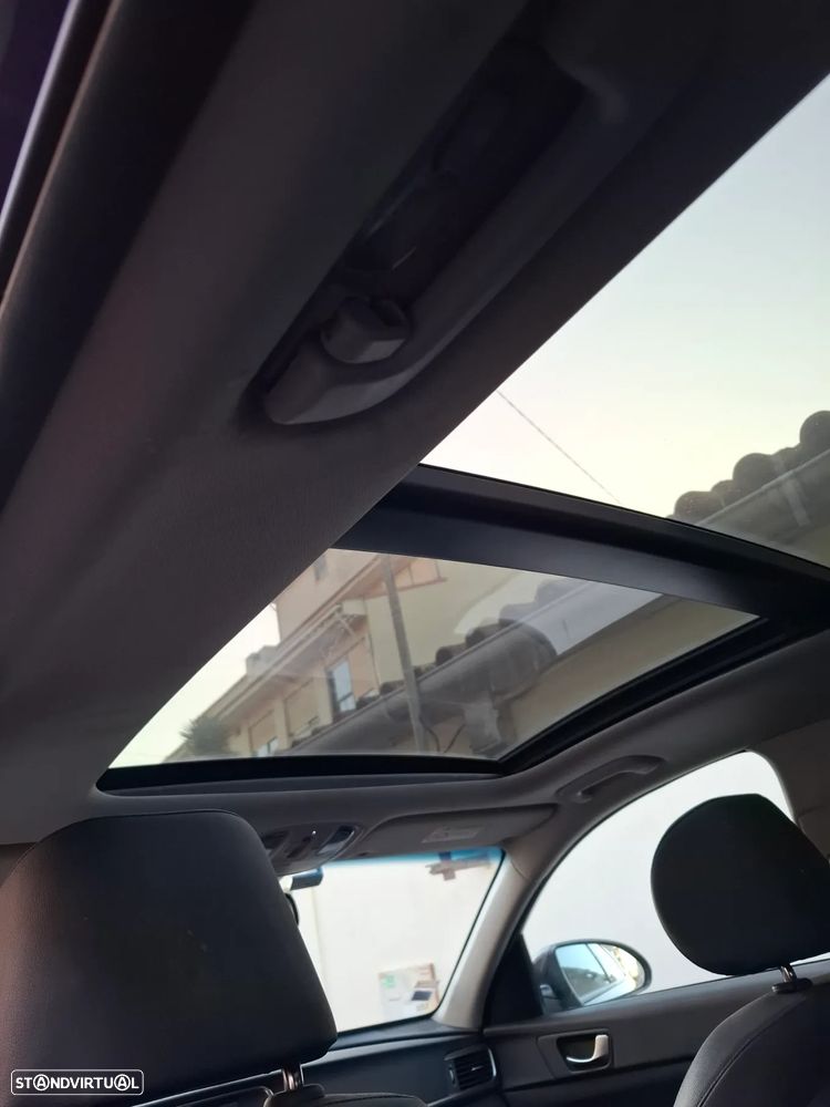 Kia Optima 1.7 CRDI TX 7DCT - 12