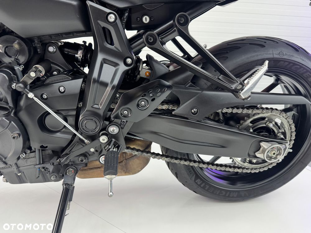 Yamaha MT - 12