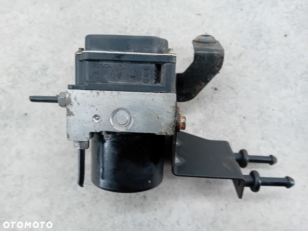 POMPA ABS SKODA FABIA II 6R0614417D 0265232282 1.2 HTP - 3