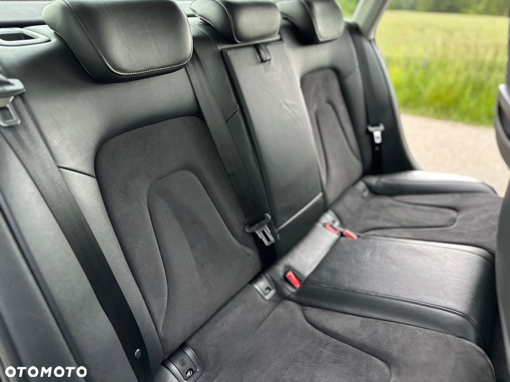 Audi A4 Limousine - 25