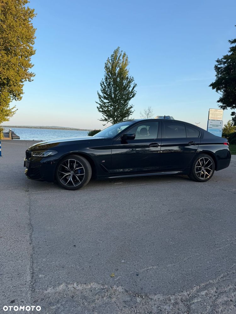 BMW Seria 5 520d xDrive MHEV M Sport sport - 3