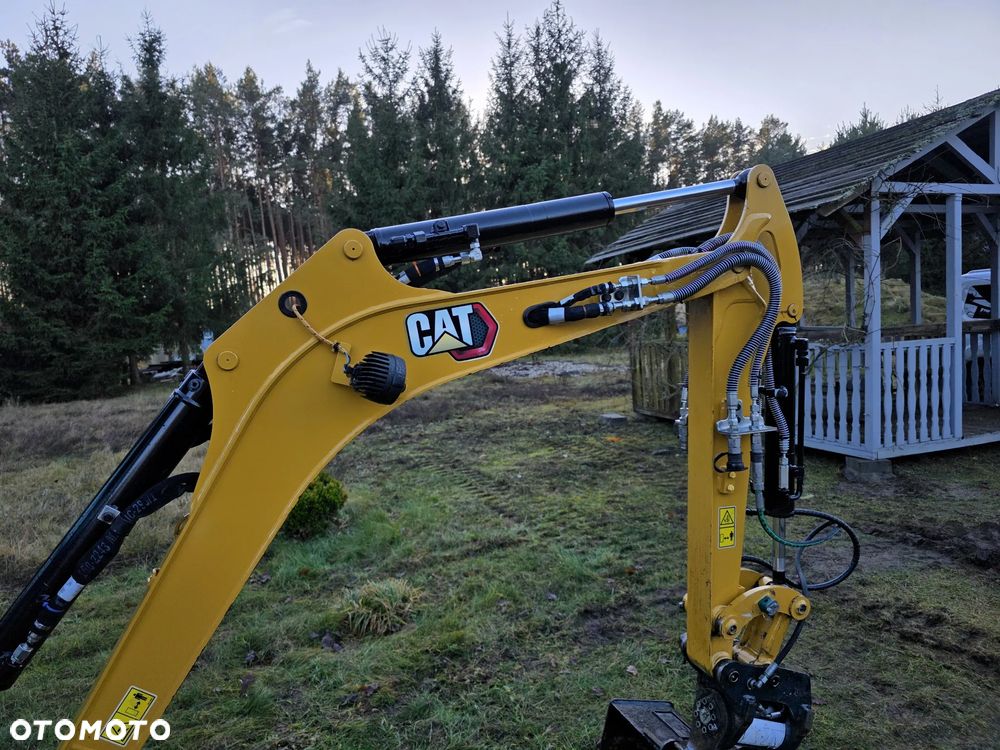 Caterpillar 301.8 - 13