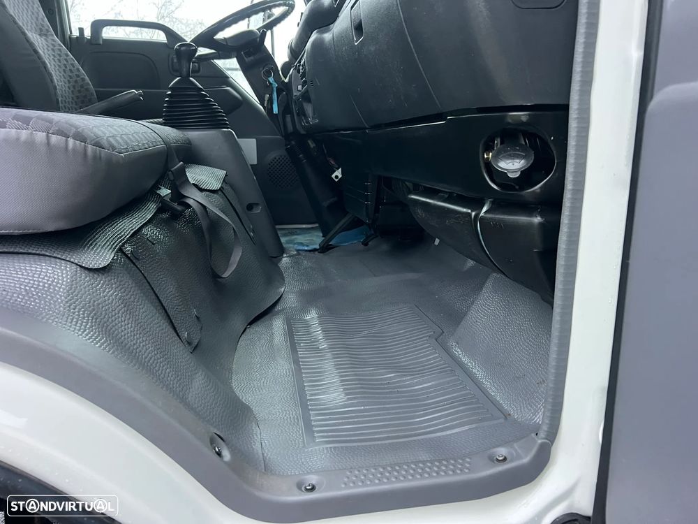 Isuzu NPR 3.0 TURBO DIESEL 150 CV - 15