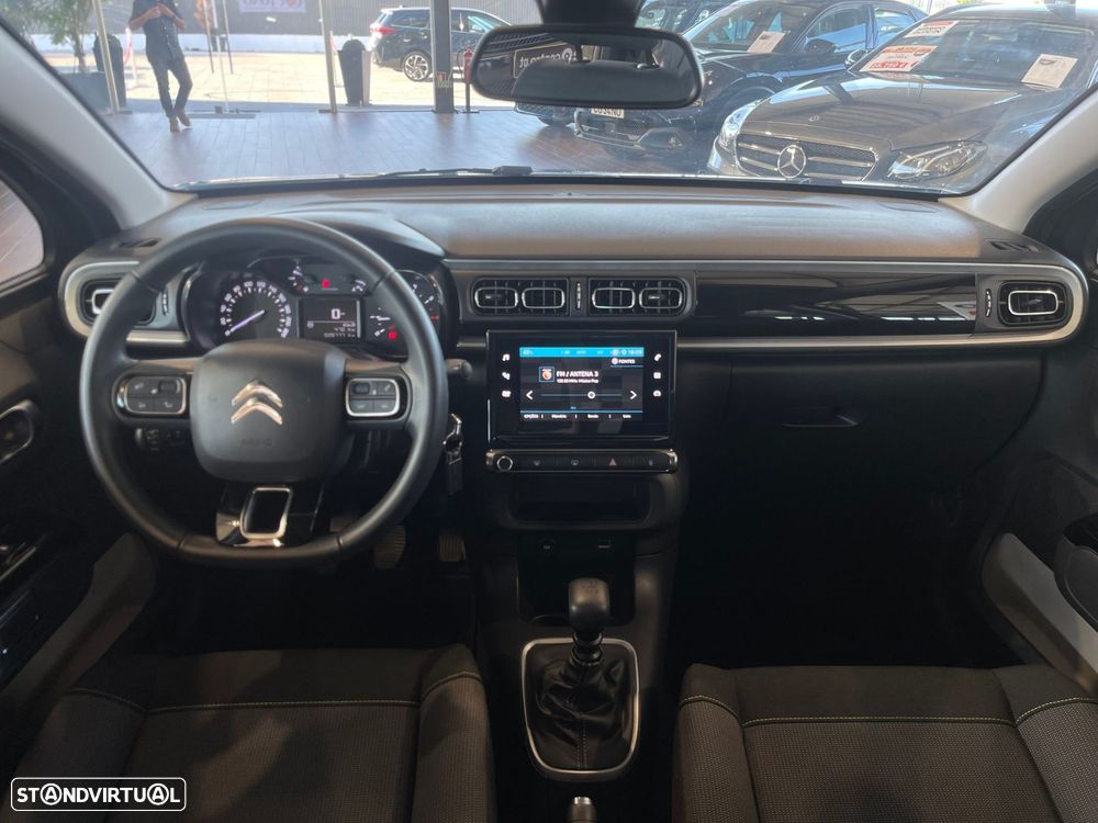 Citroën C3 1.2 PureTech Shine - 25
