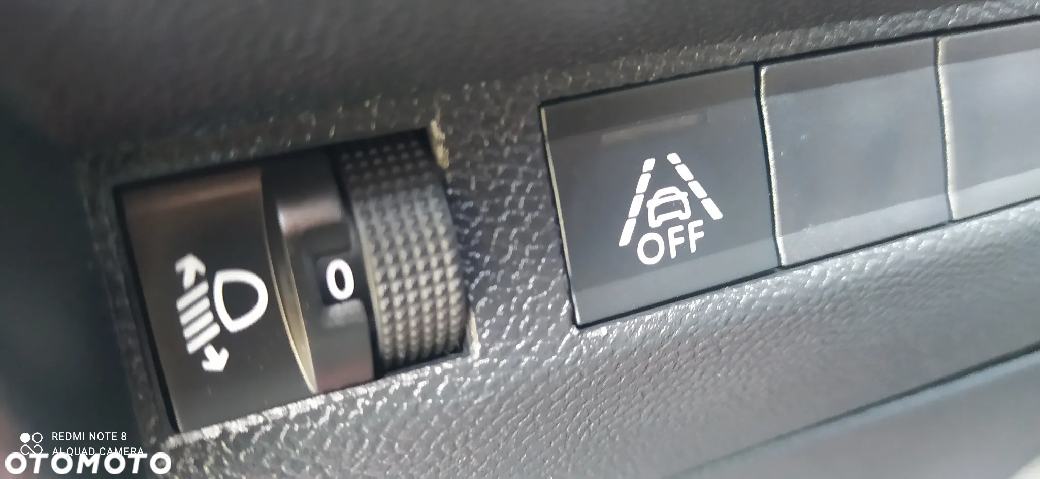 Peugeot 208 PureTech 75 Active - 21
