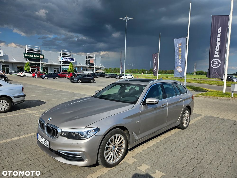 BMW Seria 5 540i xDrive Luxury Line - 3
