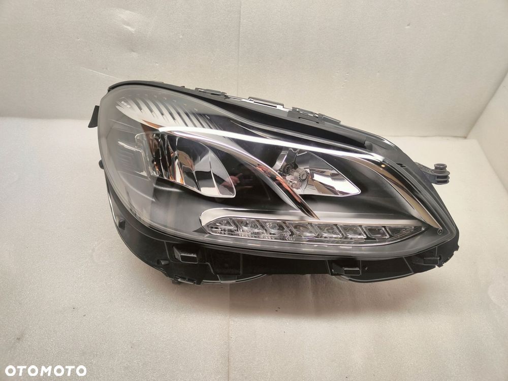 mercedes e klasa w212 lift pół led lampa prawy przód a2128209259kz - 1