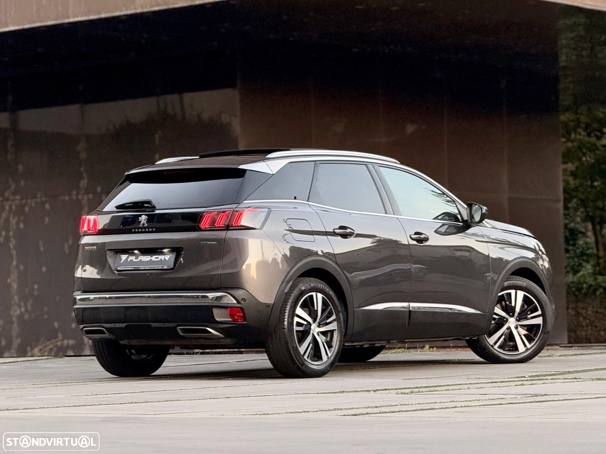 Peugeot 3008 1.6 Hybrid GT Pack e-EAT8 - 3