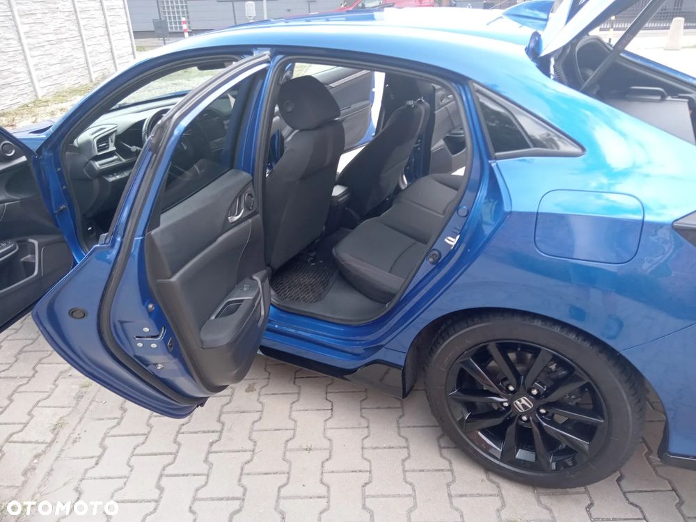 Honda Civic 1.0 T Comfort Sport Line - 26