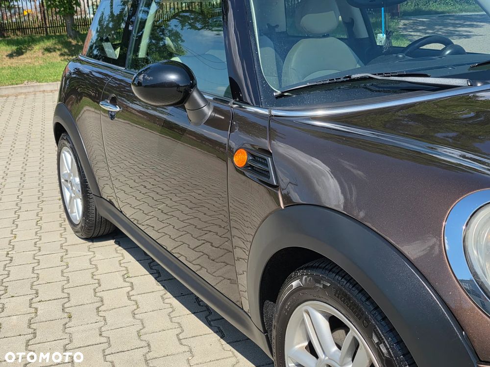 MINI Cooper Standard - 9