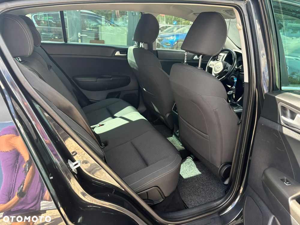 Kia Sportage 1.6 GDI L 2WD - 19